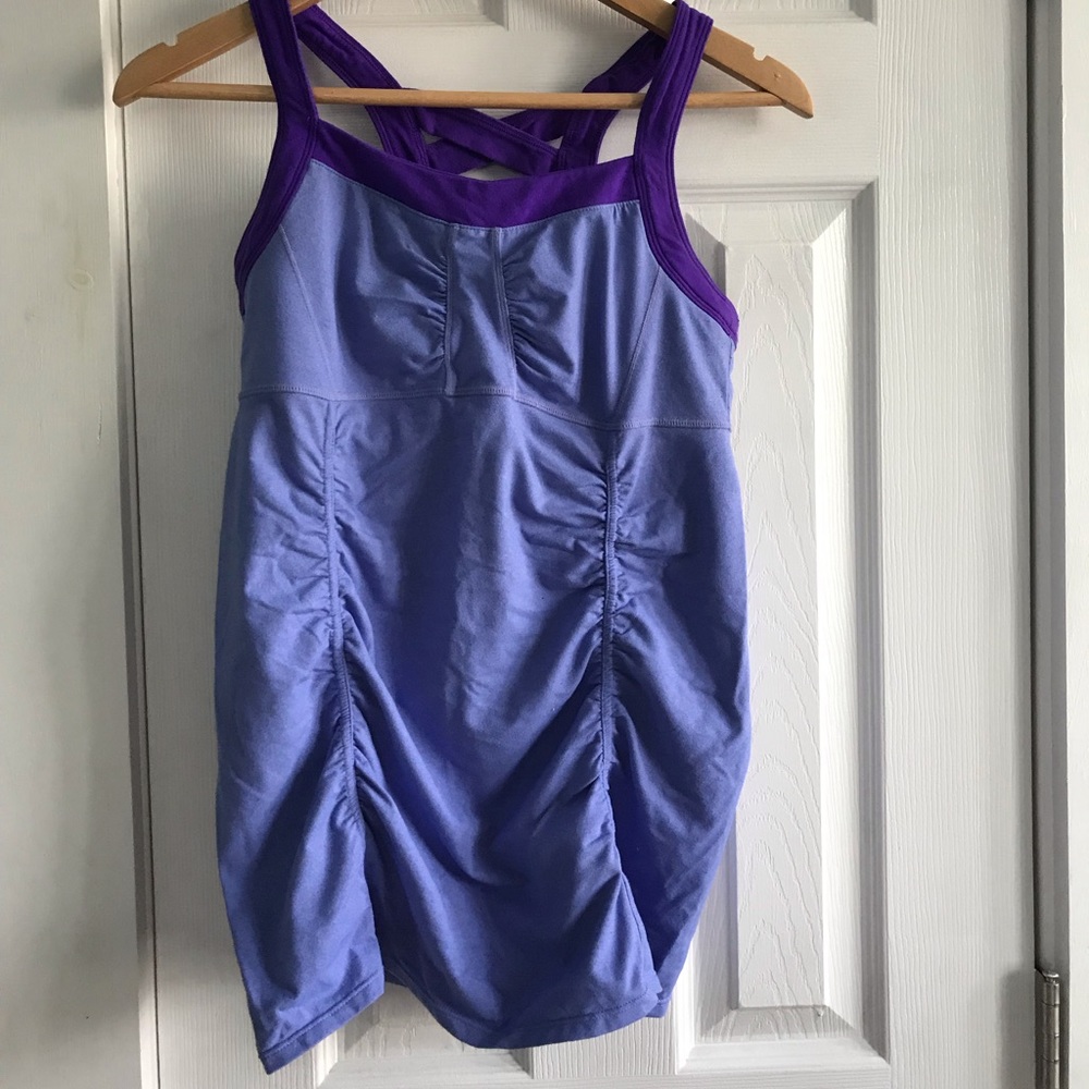 Athleta top